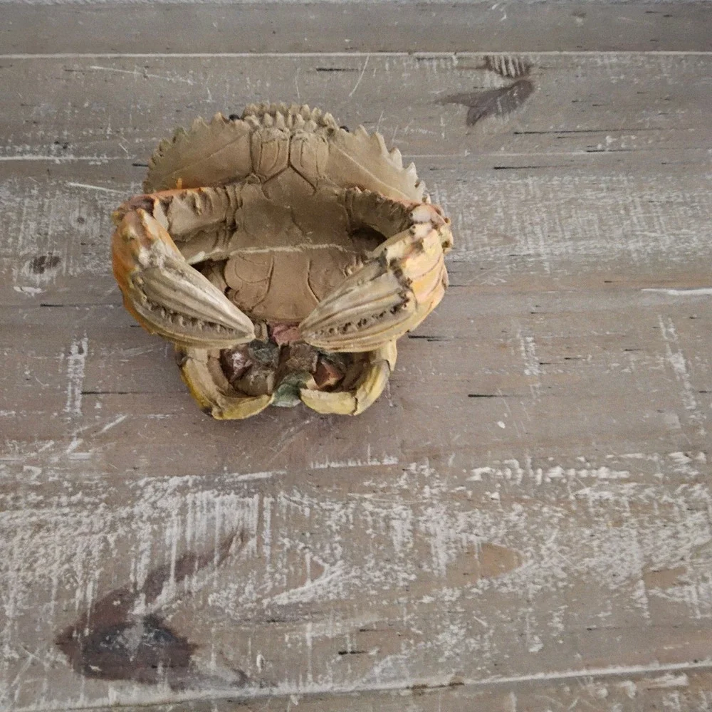 Coastal Crab Wine Bottle‎ Holder Nautical Beach Bar Decor Rustic Cottagecore